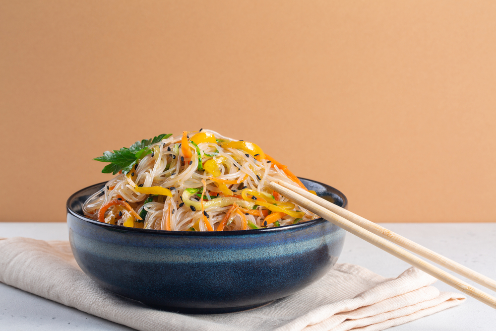 Glass Noodles Salad with Fresh Vegetables